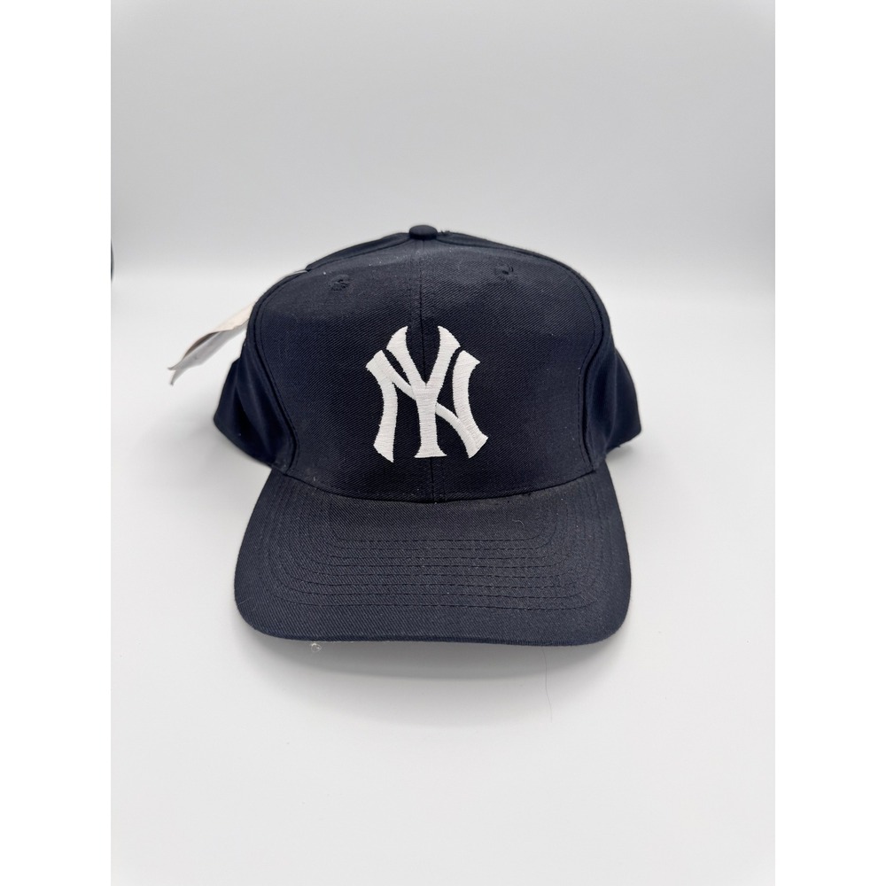 Vintage Logo Athletic New York Yankees Snapback Hat Navy Blue MLB NWT Grey Brim